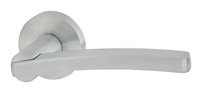 Caprington door handle in satin chrome