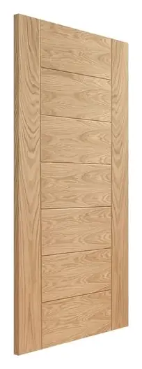 Prestwick 7 Panel internal door in pre-finished oak veneer (D17) – supplied and fitted by McKee Joinery, Ayrshire