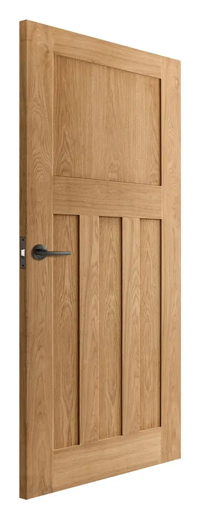 Largs 4 Panel internal door in unfinished oak veneer (D25) – supplied and fitted by McKee Joinery, Ayrshire