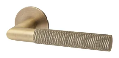 Dunure lever door handle in matt antique brass (H03) – McKee Joinery, Ayrshire