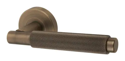 Loudoun lever door handle in matt antique brass (H08) – McKee Joinery, Ayrshire